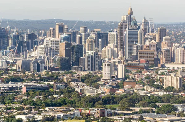 シドニー - 2015 年 10 月: シドニーの建築物とのスカイライン。シドニー attr — ストック写真