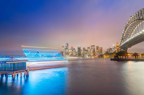 Sydney - október 2015-ig: Sydney Harbour Bridge. Sydney vonzza 30 — Stock Fotó