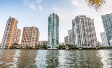 Binalar Brickell anahtarının Miami, Florida - ABD