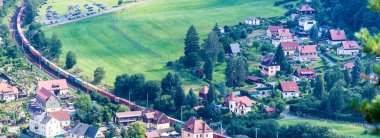 Bastei Park Elbe Nehri e yukarıda şaşırtıcı Oda