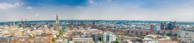 Güzel günbatımı hava panoramik Hamburg, Almanya