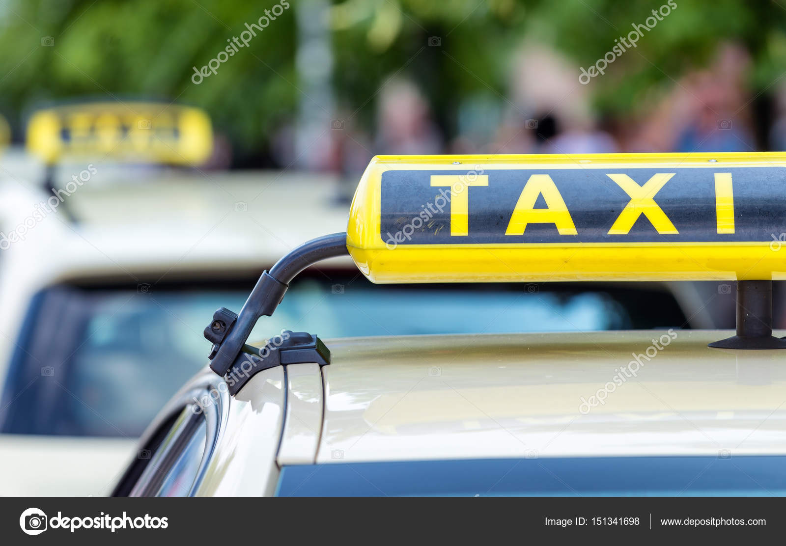 Taxi schild Stockfotos, lizenzfreie Taxi schild Bilder