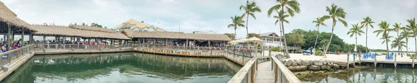 ИСЛАМОРАДА, Флорида - ФЕВРАЛЬ 2016: Панорамный вид туристов — стоковое фото