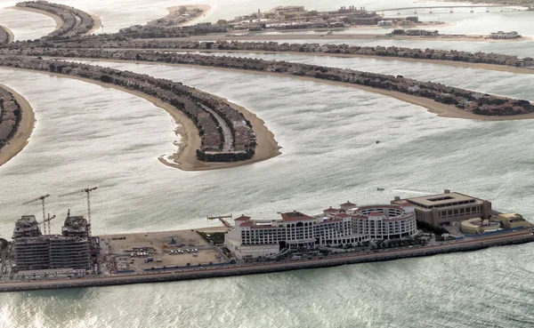 Jumeirah Palm Island från helikopter i Dubai — Stockfoto