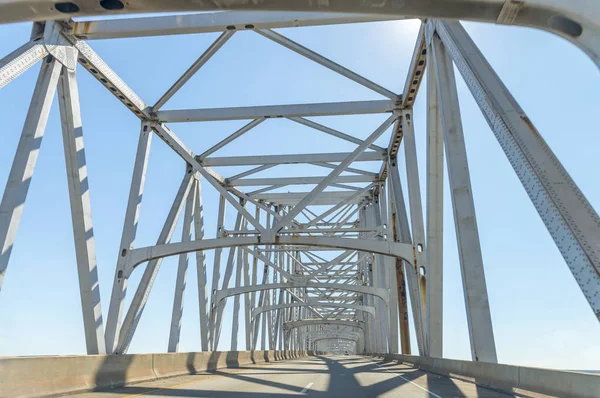 Metallic Bridge of New Orleans, Louisiana — Stock Photo, Image