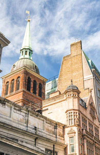 Edifícios antigos de Londres, Reino Unido — Fotografia de Stock