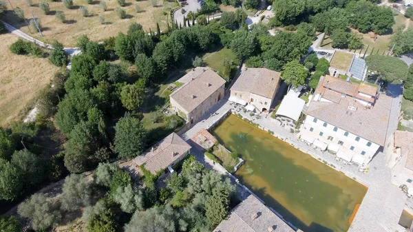 Vista aérea surpreendente de Bagno Vignoni, Toscana - Itália — Fotografia de Stock