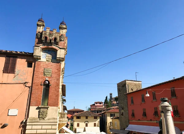 Edifici di Montecatini Alto, Toscana — Foto Stock