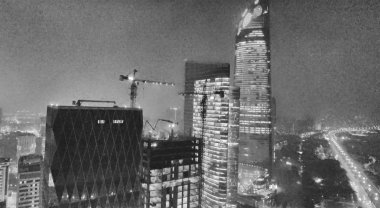 Abu Dabi Hava gece manzarası