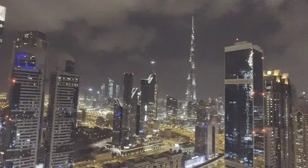 Noční pohled na Downtown Dubai a Sheikh Zayed road — Stock fotografie