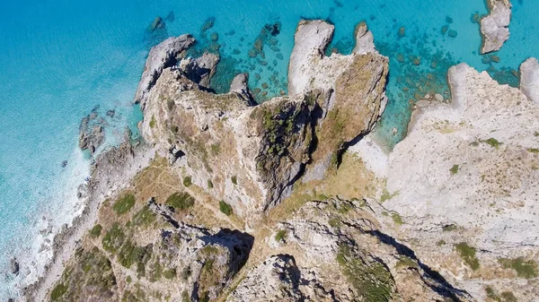 Vista aérea de la costa de Capo Vaticano, Calabria - Italia —  Fotos de Stock