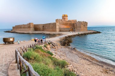Fortezza Aragonese, Le Castella - Calabria - İtalya
