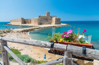 Fortezza Aragonese, Le Castella - Calabria - İtalya