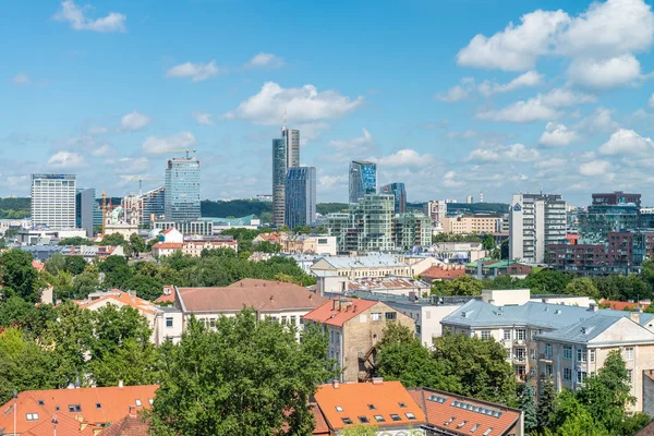 Vilnius, Litva - 10 července 2017: Letecký panoramatický pohled. — Stock fotografie