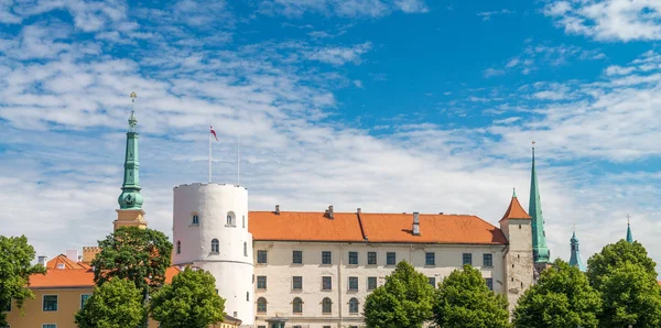 Bellissima architettura medievale a Riga, Lettonia — Foto Stock