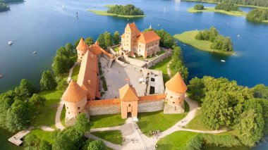 Trakai Kalesi, Litvanya'nın havadan görünümü