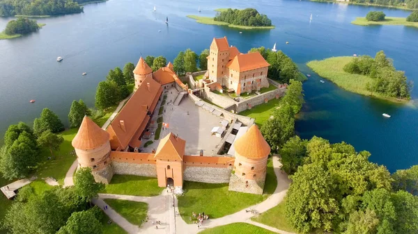 A légi felvétel a vár Trakai, Litvánia — Stock Fotó