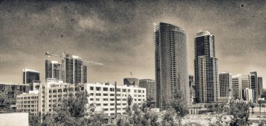 Güzel güneşli bir günde San Diego şehir binaların görünümü