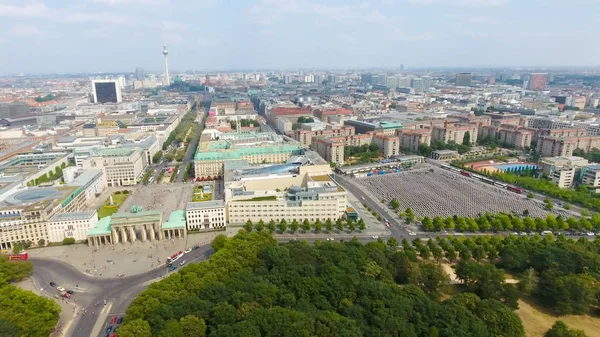 Aerial view of Berlin skyline from June 17 road, Germany — Stock Photo, Image