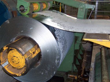 Metal bobinleri endüstriyel tesis