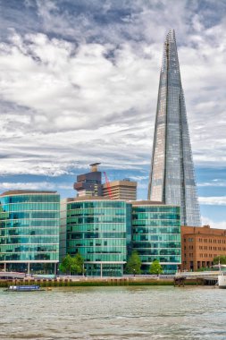 thames Nehri boyunca güzel Londra manzarası