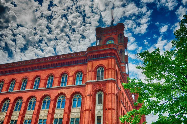 Rote Rathaus w Berlinie, Niemcy — Zdjęcie stockowe