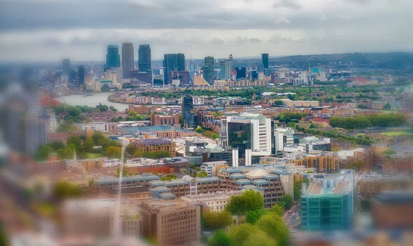 Flygfoto över Canary Wharf-området, London — Stockfoto