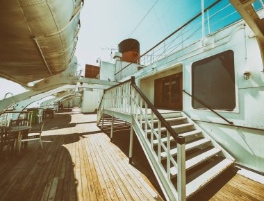 Cruise Gemi Güverte