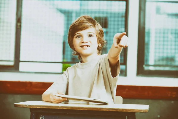 Boy at elementary school — Stock Photo, Image