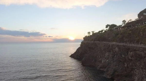 Bella costa al tramonto, vista aerea — Foto Stock