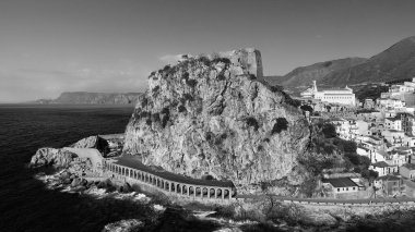 Havadan görünümü Scilla kıyı şeridi, Calabria, İtalya