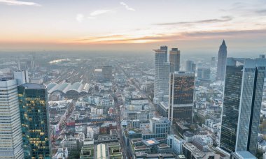 Frankfurt manzarası, Almanya Hava gece görünümü