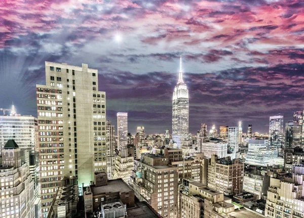 Incroyable horizon nocturne de New York — Photo