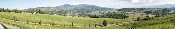 Vista panorámica de las colinas en Toscana, Italia —  Fotos de Stock