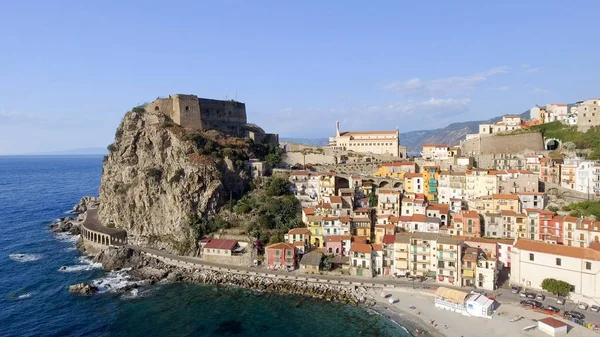 Vue aérienne du littoral de Scilla en Calabre, Italie — Photo