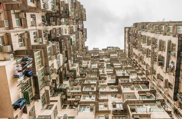 Густонаселених квартал кар'єр бухти з висотних будівель, Hon — стокове фото