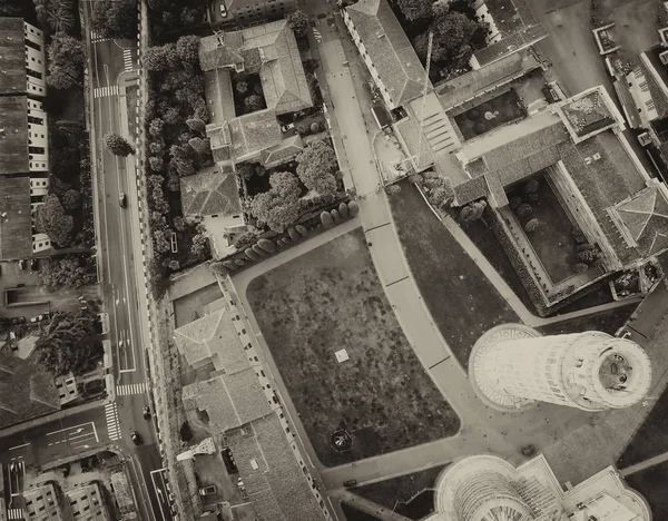Vista aérea panorâmica da Praça dos Milagres em Pisa, Itália — Fotografia de Stock