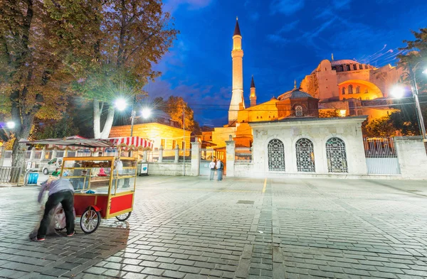 Hagia Sophia 's nachts, Istanbul, Turkije — Stockfoto