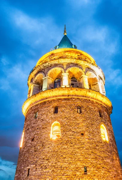 Galata Kulesi, gece, Istanbul - Türkiye — Stok fotoğraf