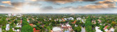 Coral Gables hava manzarası alacakaranlıkta, Miami - Florida