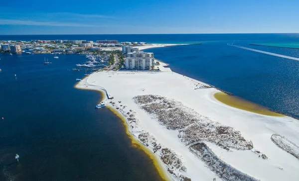 A légi felvétel a Destin városára és a beach, Florida, télen — Stock Fotó