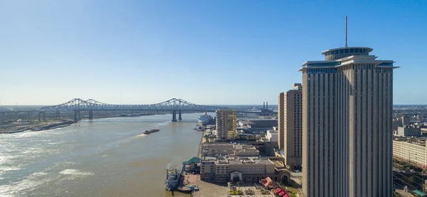 Vue aérienne de la Nouvelle-Orléans par une journée ensoleillée d'hiver, Louisi — Photo