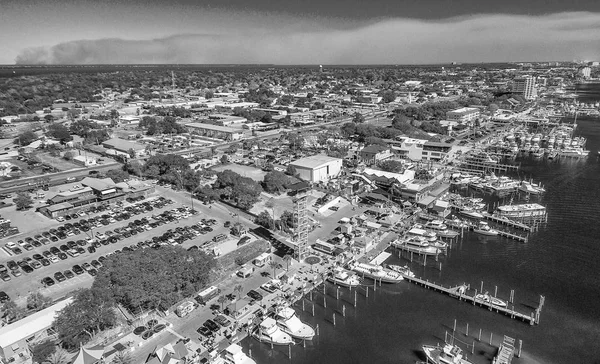 Flygfoto över Destin skyline, Florida i vinter — Stockfoto