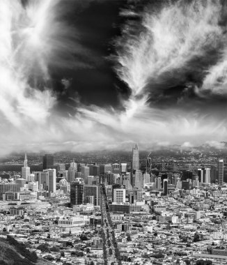 San Francisco manzarası havadan görünümü güzel bir güneşli yaz