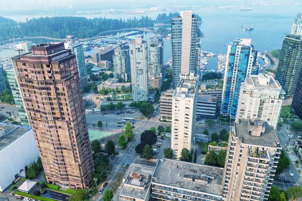 Вид с крыши города на центр Ванкувера с воздуха, Брай — стоковое фото
