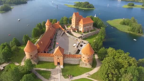 Καταπληκτική Παλαιά Αρχιτεκτονική Του Κάστρο Τρακάι Λιθουανίας Αεροφωτογραφία Βίντεο — Αρχείο Βίντεο