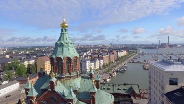 Catedral Ortodoxa Uspenski Helsinque Finlândia Vista Aérea Vídeo — Vídeo de Stock