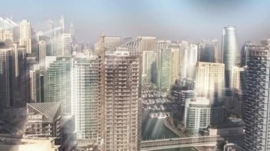 Dubai Marina gökdelenlerinin hava görüntüsü, BAE, Video