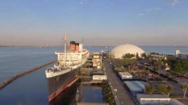 Long Beach, Ca - 1 Ağustos 2017: Rms Queen Mary okyanus olan lin