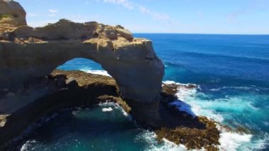 Victoria, Avustralya'nın Güney-Doğu Kıyısı Great Ocean Road üzerinde kemer 
